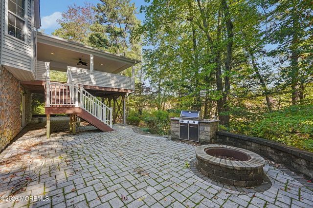 29 Cottonwood Drive, Jackson, NJ 08527