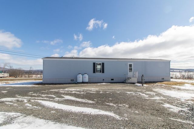 1501 Searles Road, Newport Town, VT 05857