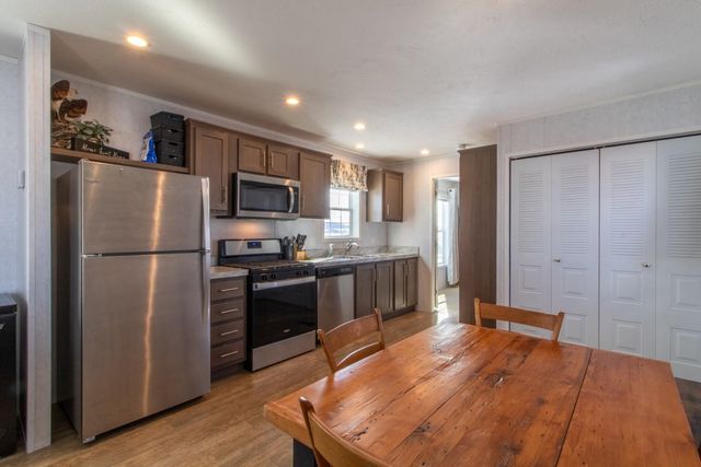 1501 Searles Road, Newport Town, VT 05857