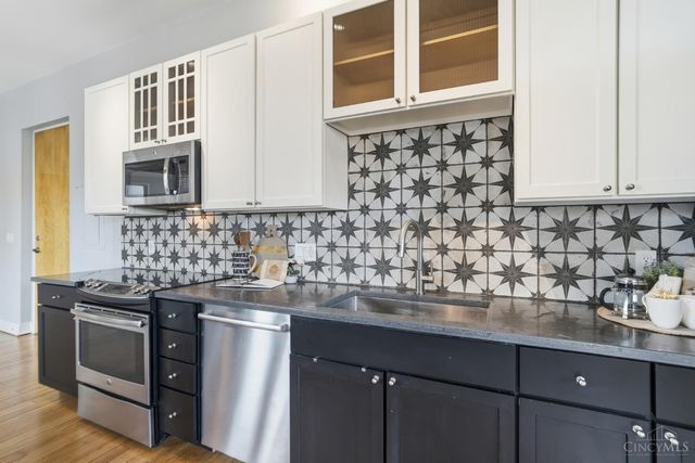 20 W Twelfth Street, Cincinnati, OH 45202