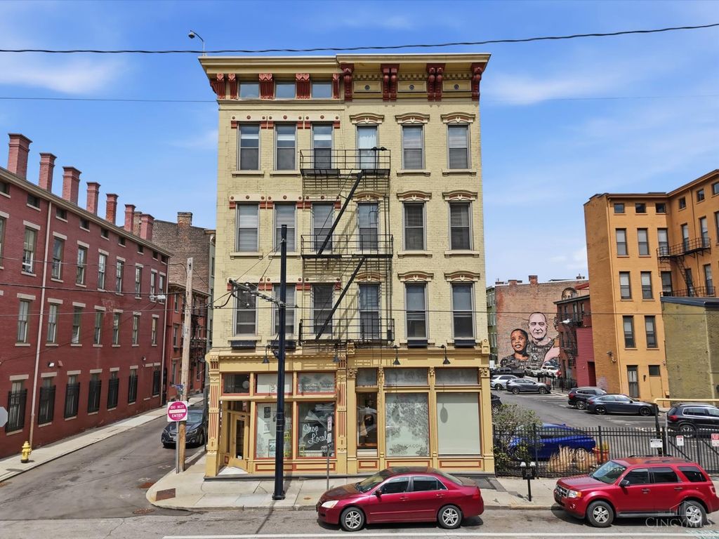 20 W Twelfth Street, Cincinnati, OH 45202