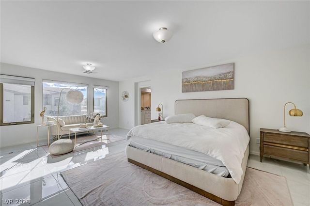 6723 Tangled Vines Avenue, Las Vegas, NV 89139