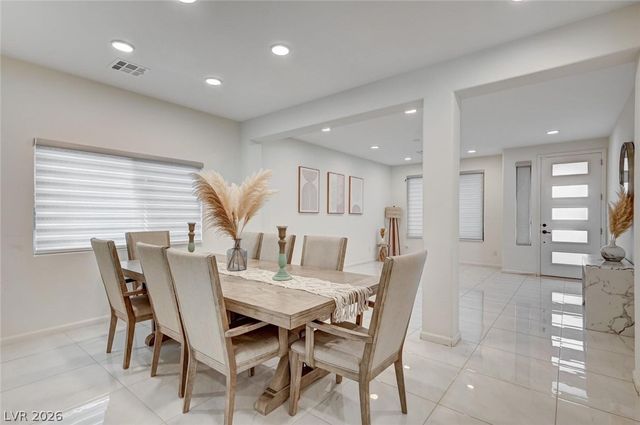 6723 Tangled Vines Avenue, Las Vegas, NV 89139