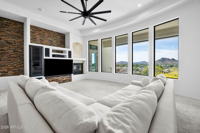 1527 E VILLA MARIA Drive, Phoenix, AZ 85022