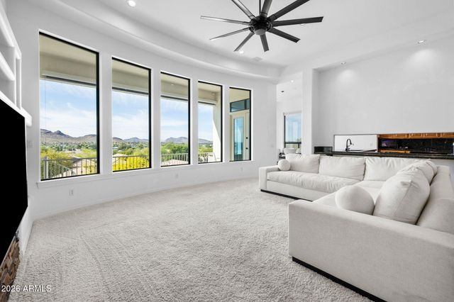 1527 E VILLA MARIA Drive, Phoenix, AZ 85022