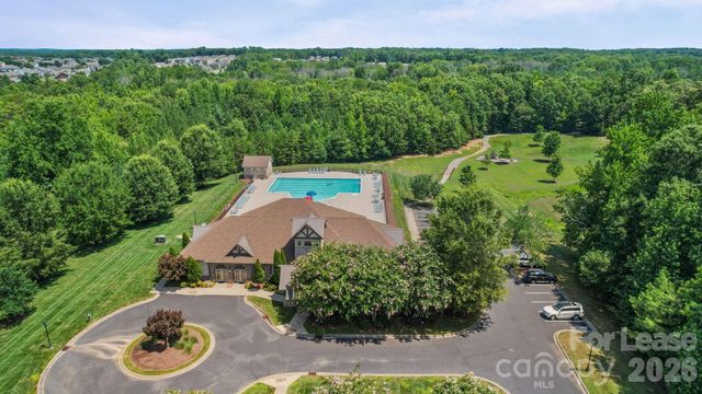 1912 Madeira Circle, Waxhaw, NC 28173