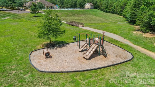 1912 Madeira Circle, Waxhaw, NC 28173
