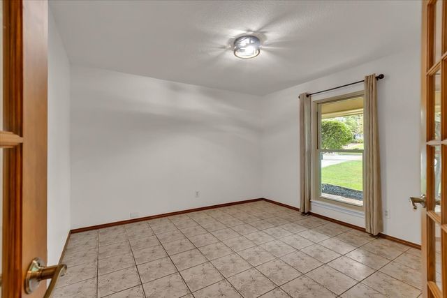 1111 Berkshire Court, Trophy Club, TX 76262
