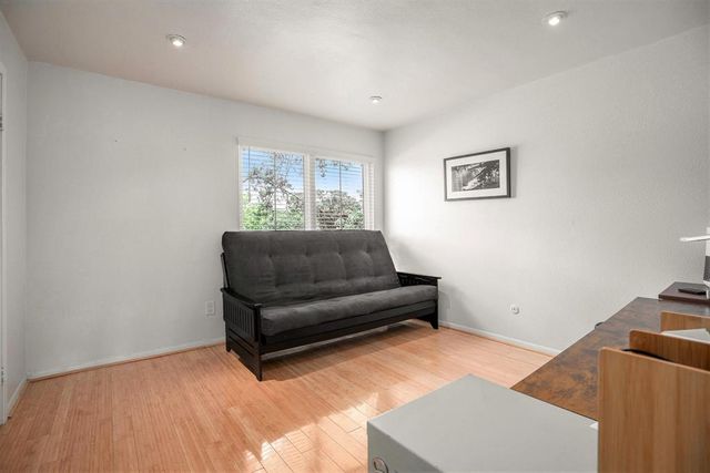 1900 Bay Area Boulevard 109, Houston, TX 77058
