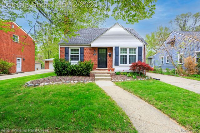 1440 Catalpa Drive, Berkley, MI 48072
