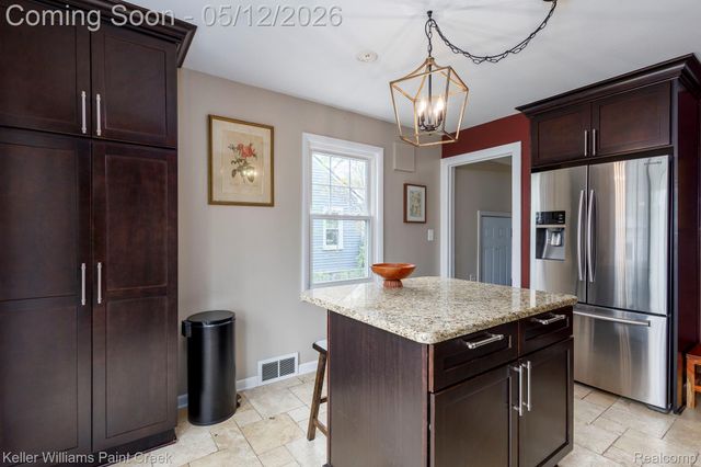 1440 Catalpa Drive, Berkley, MI 48072