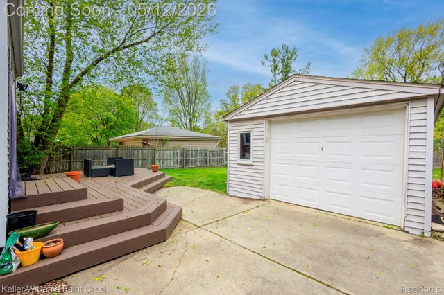 1440 Catalpa Drive, Berkley, MI 48072