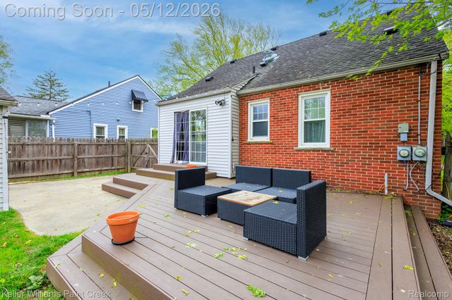 1440 Catalpa Drive, Berkley, MI 48072