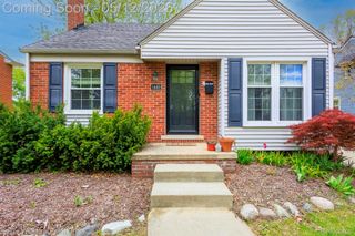 1440 Catalpa Drive, Berkley, MI 48072