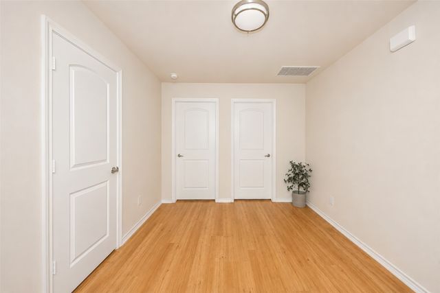256 Natalie Drive, Grand Prairie, TX 75051