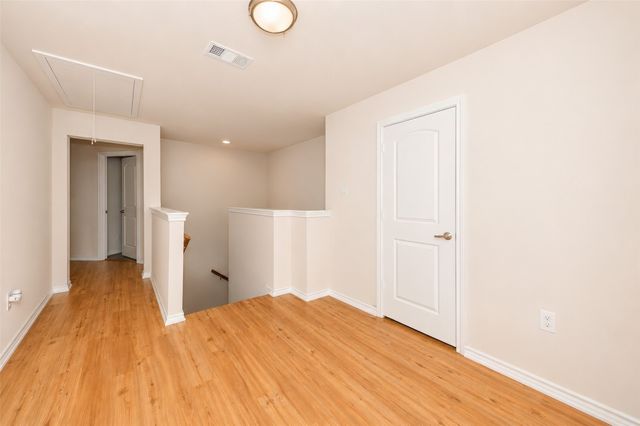 256 Natalie Drive, Grand Prairie, TX 75051