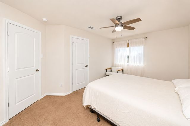 256 Natalie Drive, Grand Prairie, TX 75051