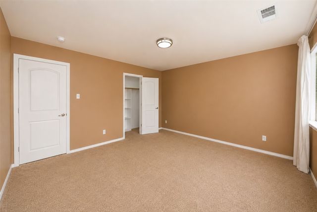 256 Natalie Drive, Grand Prairie, TX 75051