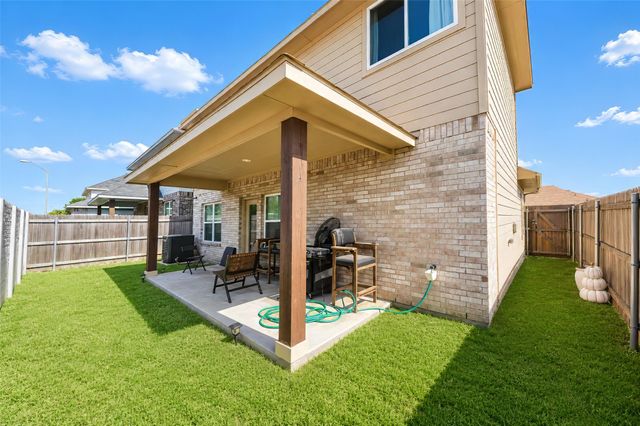 256 Natalie Drive, Grand Prairie, TX 75051