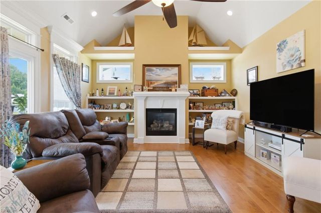 111 Golf Club DR, Elizabeth City, NC 27909