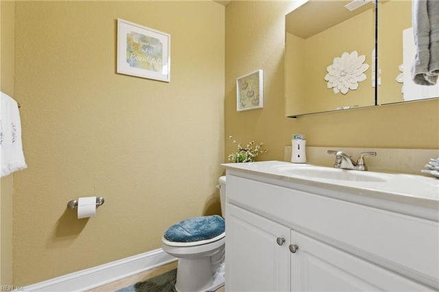 111 Golf Club DR, Elizabeth City, NC 27909