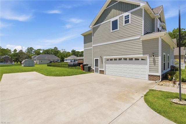 111 Golf Club DR, Elizabeth City, NC 27909