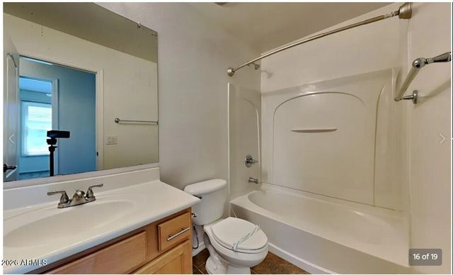 2246 E BOWKER Street, Phoenix, AZ 85040