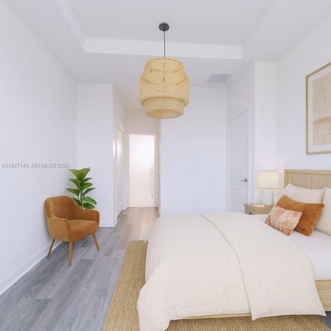 12661 NW 23rd Pl, Miami, FL 33167