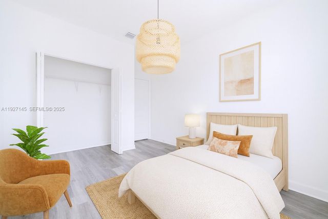 12661 NW 23rd Pl, Miami, FL 33167