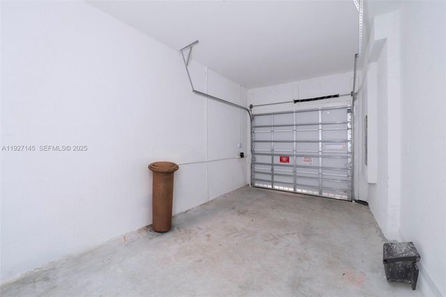 12661 NW 23rd Pl, Miami, FL 33167