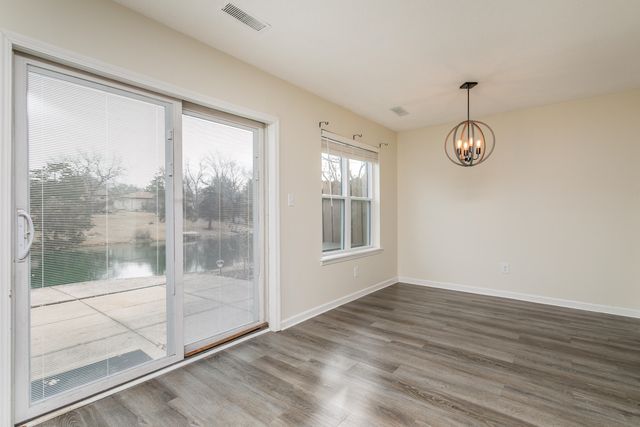 1992 N WATERFRONT DRIVE D, Columbia, MO 65202