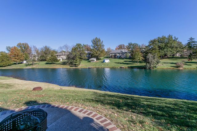 1992 N WATERFRONT DRIVE D, Columbia, MO 65202