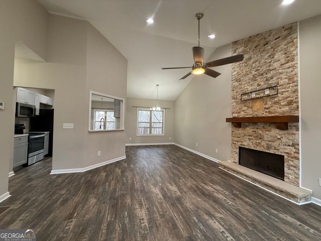 3129 Hidden Pass, Gainesville, GA 30506