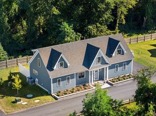 24 Primrose Lane 24, Ipswich, MA 01938