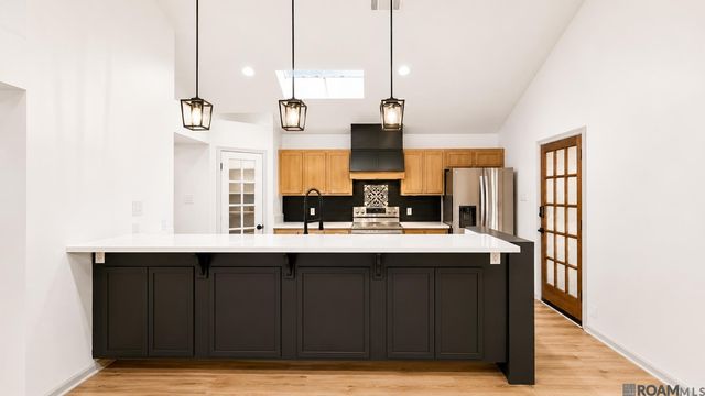 2554 Torrey Pine Dr, Baton Rouge, LA 70816