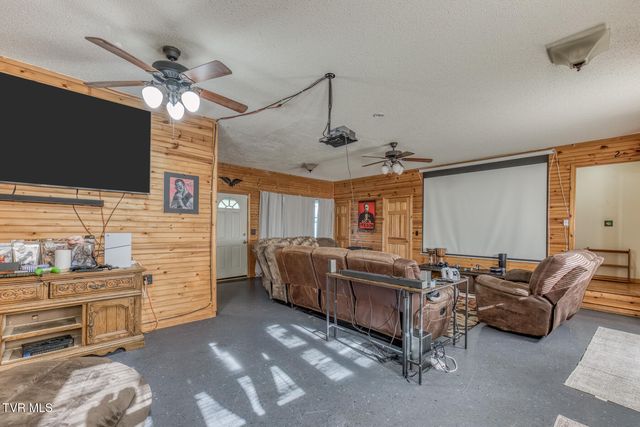 1436 Charity Hill Road, Elizabethton, TN 37643