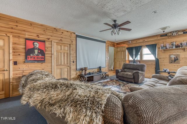 1436 Charity Hill Road, Elizabethton, TN 37643