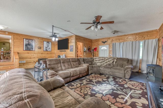 1436 Charity Hill Road, Elizabethton, TN 37643