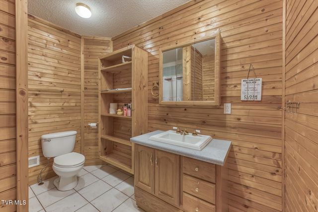 1436 Charity Hill Road, Elizabethton, TN 37643