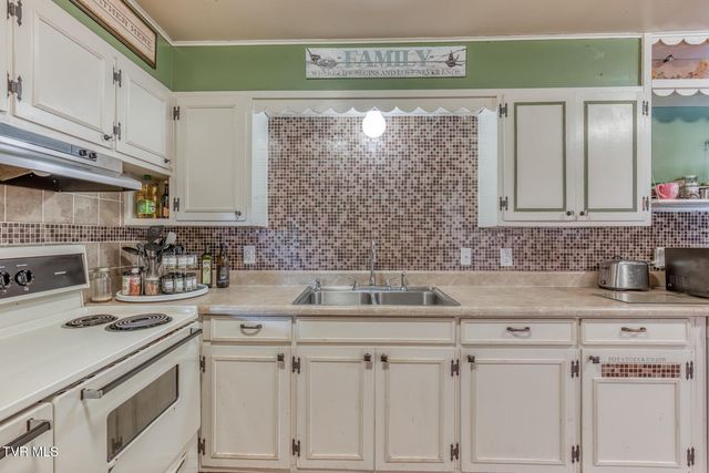1436 Charity Hill Road, Elizabethton, TN 37643