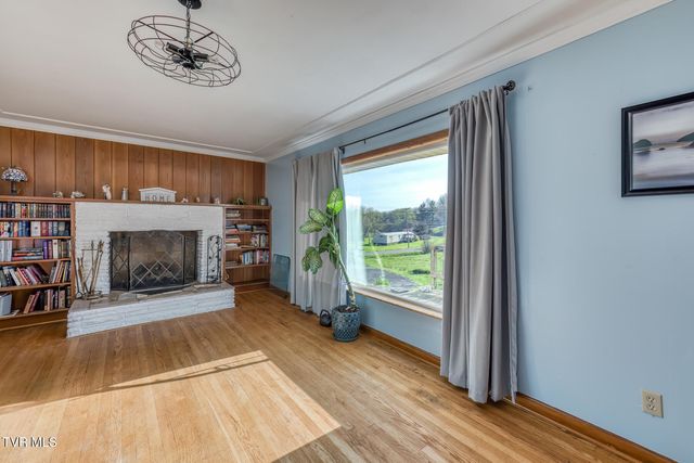 1436 Charity Hill Road, Elizabethton, TN 37643