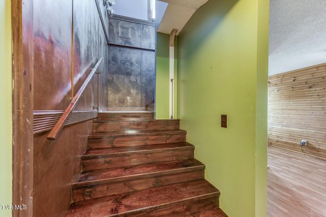 1436 Charity Hill Road, Elizabethton, TN 37643