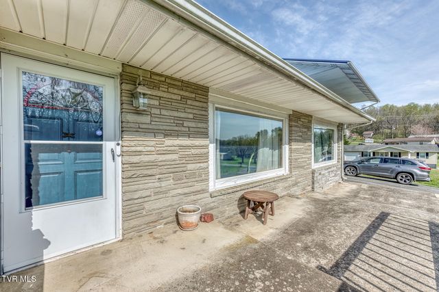 1436 Charity Hill Road, Elizabethton, TN 37643