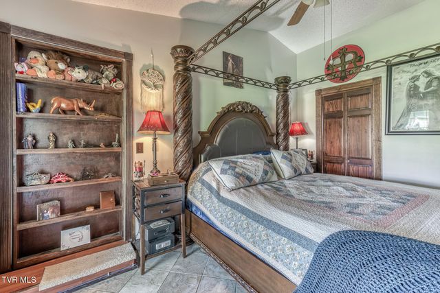 1436 Charity Hill Road, Elizabethton, TN 37643