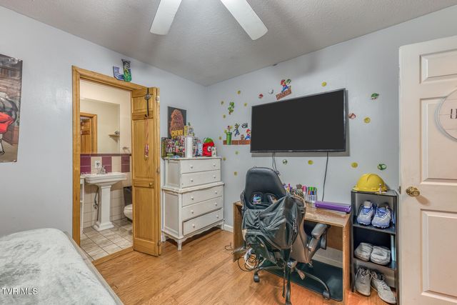 1436 Charity Hill Road, Elizabethton, TN 37643