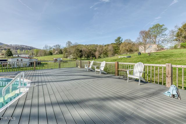 1436 Charity Hill Road, Elizabethton, TN 37643