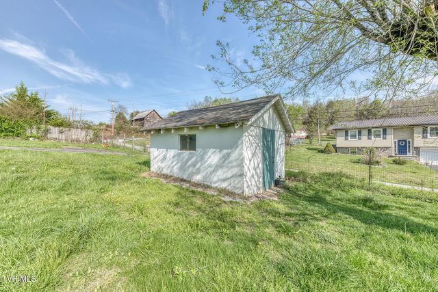 1436 Charity Hill Road, Elizabethton, TN 37643