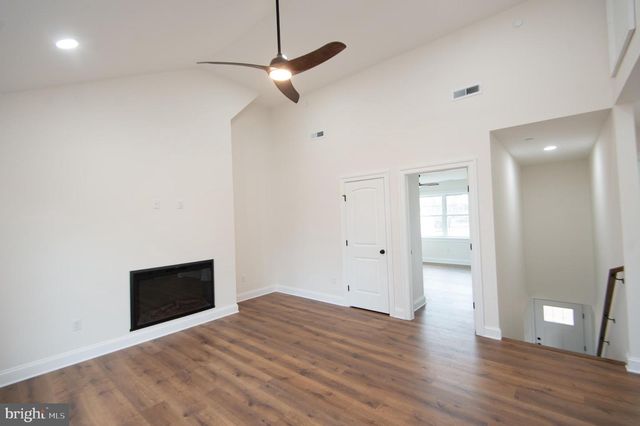 120 ACADEMY ST, Secretary, MD 21664