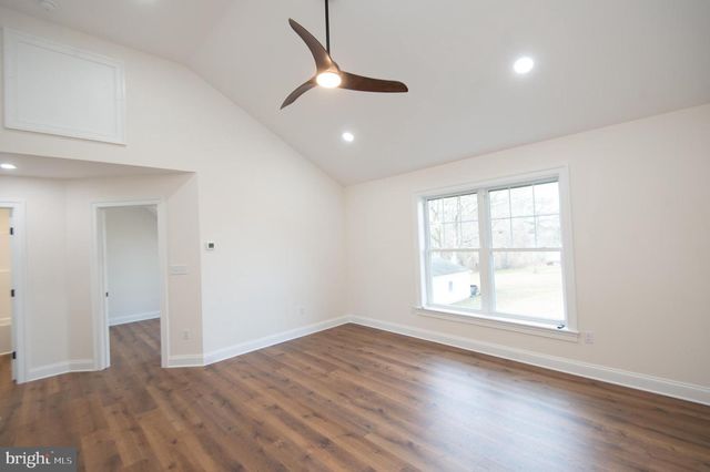 120 ACADEMY ST, Secretary, MD 21664