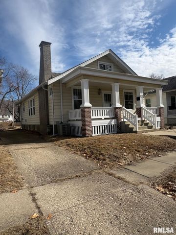 1728 S SPRING Street, Springfield, IL 62704